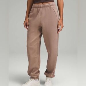 Lululemon Scuba Mid-Rise Oversized Jogger size XS